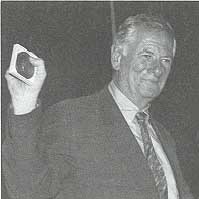 Robert Brustein Accepting the PSA Award, 1998